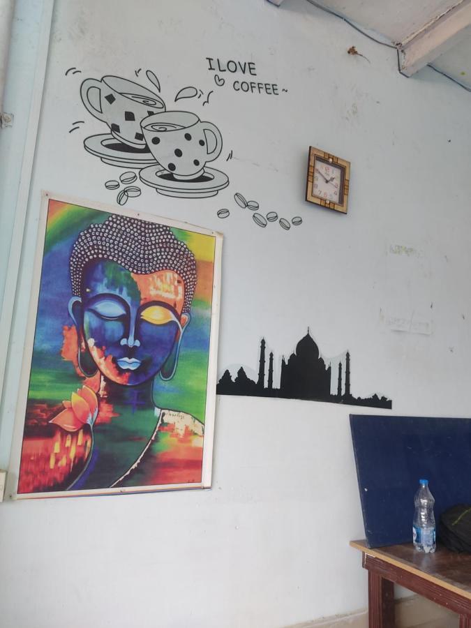 Superinn Home Stay& Guest House Agra  Exterior photo